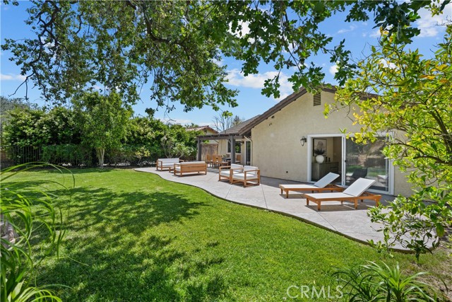 854 Rim Crest, Westlake Village CA: https://media.crmls.org/medias/68f11167-aa7d-4e84-b825-4461667eda7c.jpg