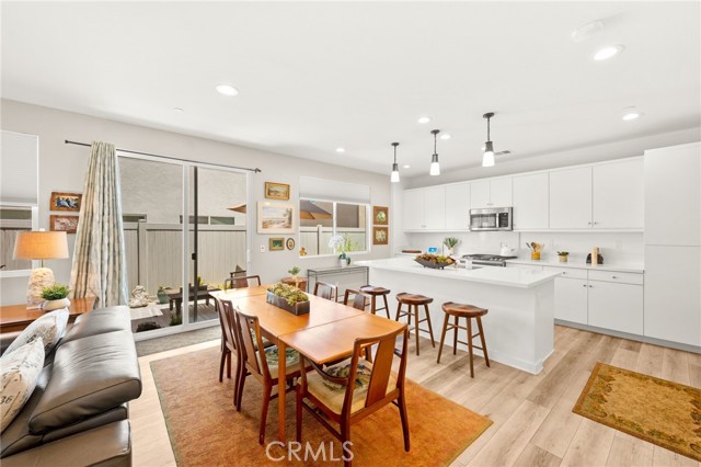 27694 Heritage Lane, Valley Center CA: https://media.crmls.org/medias/68f18879-9c9d-461b-bdc7-127961707988.jpg