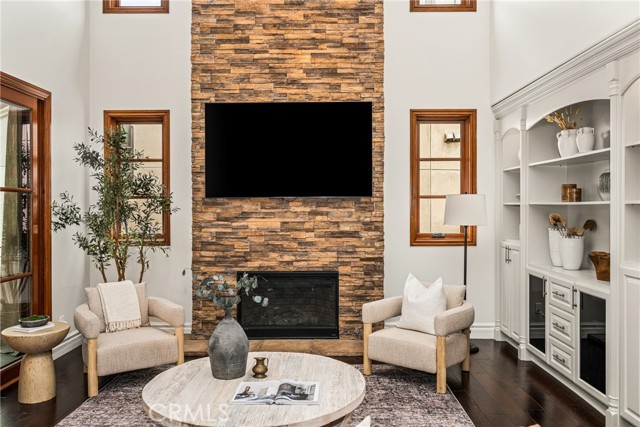 Detail Gallery Image 6 of 40 For 604 1/2 Marigold Ave #B,  Corona Del Mar,  CA 92625 - 3 Beds | 3 Baths