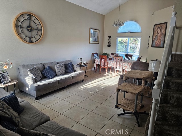 Detail Gallery Image 15 of 28 For 24412 Leafwood Dr, Murrieta,  CA 92562 - 4 Beds | 2/1 Baths