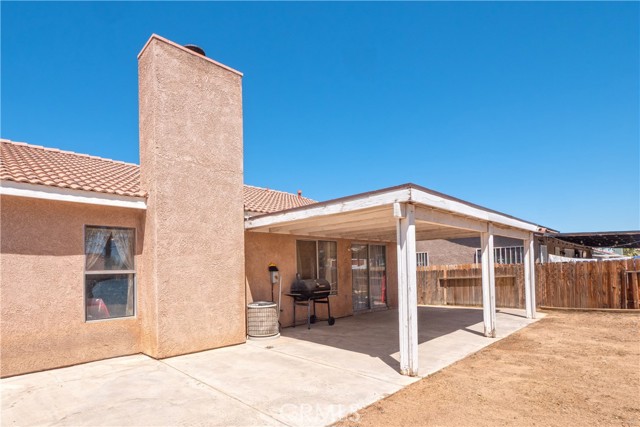 Detail Gallery Image 38 of 46 For 15055 Kingsford Ave, Adelanto,  CA 92301 - 3 Beds | 2 Baths