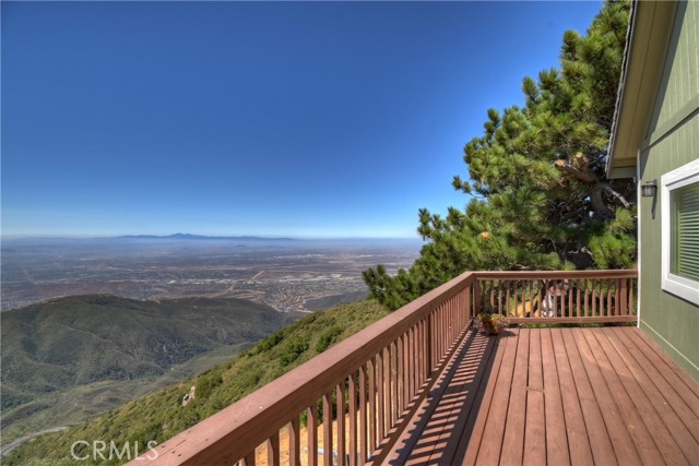 Detail Gallery Image 43 of 44 For 22665 Valley View Dr, Crestline,  CA 92325 - 4 Beds | 3 Baths
