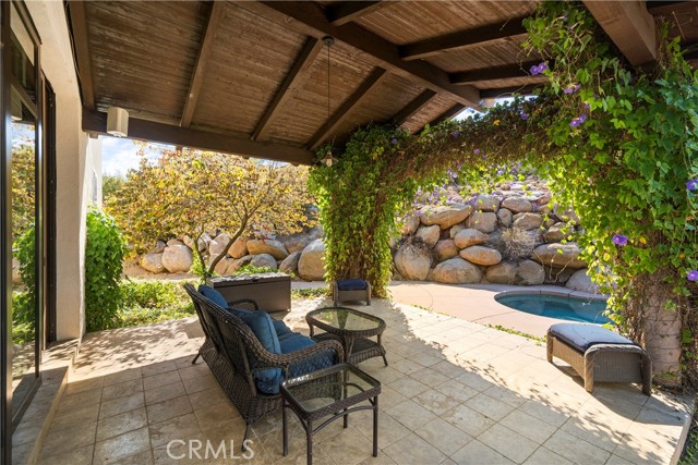 42179 Calle Paramo, Murrieta CA: https://media.crmls.org/medias/68f30e3c-5812-408d-9bbf-8512d5d376db.jpg
