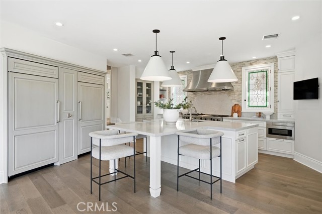 1000 Highview Ave, Manhattan Beach, California 90266, 5 Bedrooms Bedrooms, ,4 BathroomsBathrooms,Residential,For Sale,Highview Ave,SB25254287