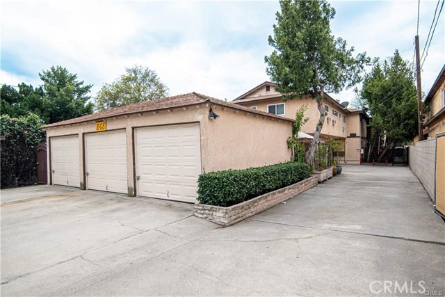 Detail Gallery Image 1 of 25 For 868 W Walnut Ave #G,  Monrovia,  CA 91016 - 3 Beds | 2 Baths