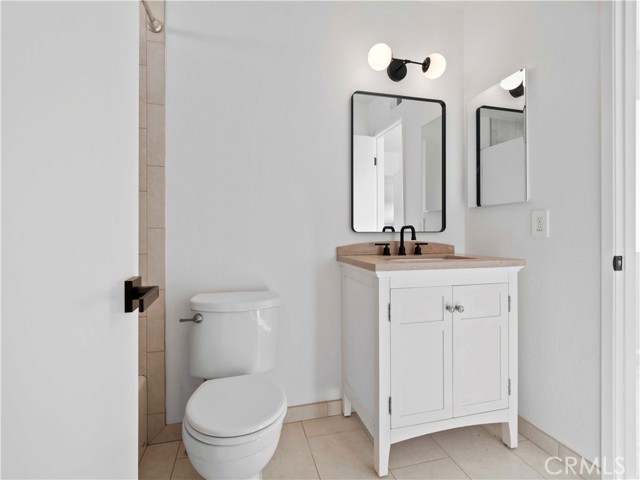 27572 Caraway Lane, Saugus CA: https://media.crmls.org/medias/68f60780-20ab-4129-93dd-e0e1711fbc89.jpg