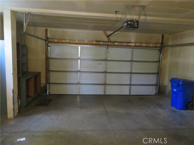 8204 Burgess Place, Rancho Cucamonga CA: https://media.crmls.org/medias/68f757fc-c0e6-4dbb-a8ca-b7380503bad0.jpg