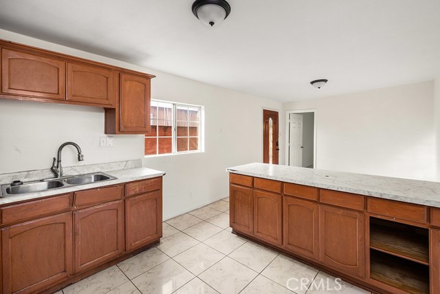 Detail Gallery Image 37 of 44 For 10933 Sampson Ave, Lynwood,  CA 90262 - 3 Beds | 2 Baths