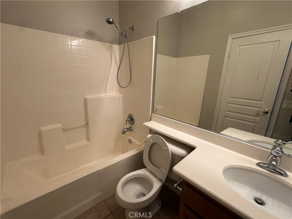 MLS #OC25275863 image #5