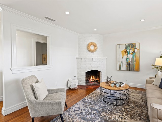 Detail Gallery Image 28 of 62 For 10404 Margate St, North Hollywood,  CA 91601 - 3 Beds | 2 Baths