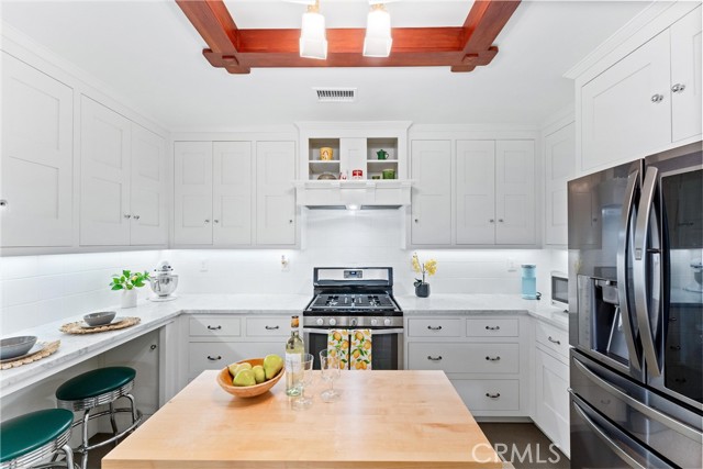 Detail Gallery Image 16 of 36 For 724 West 11th Street, Corona,  CA 92882 - 3 Beds | 2 Baths