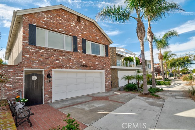 Detail Gallery Image 3 of 43 For 5309 River Ave, Newport Beach,  CA 92663 - 3 Beds | 2/1 Baths