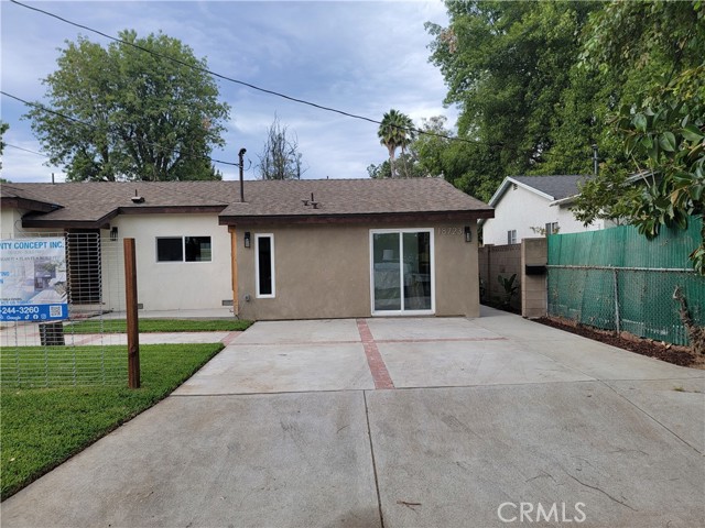 Detail Gallery Image 1 of 12 For 18723 Bassett St, Reseda,  CA 91335 - 1 Beds | 1 Baths