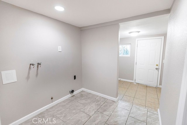 Detail Gallery Image 20 of 27 For 5867 Eucalyptus Ave, Winton,  CA 95388 - 4 Beds | 2 Baths