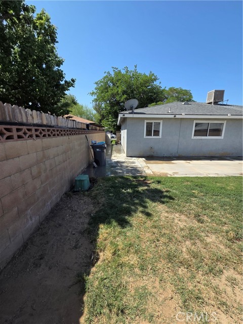 Detail Gallery Image 29 of 37 For 355 Woodlark St, Lancaster,  CA 93535 - 4 Beds | 2 Baths