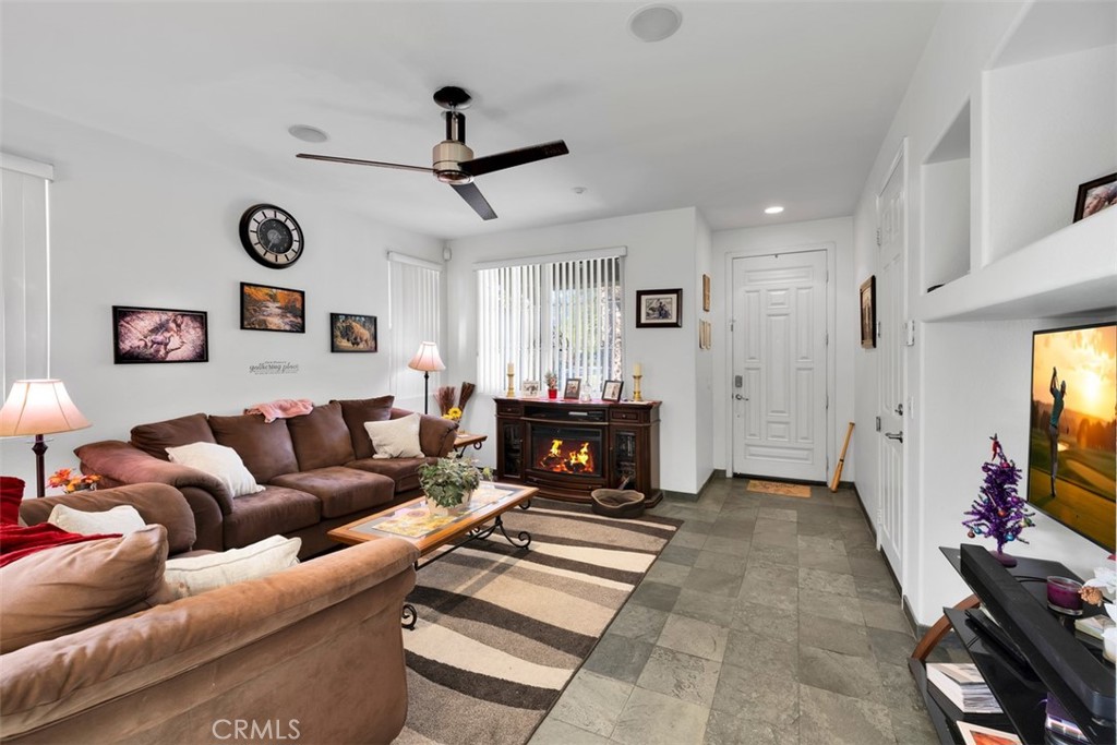 MLS #JT25263279 image #4