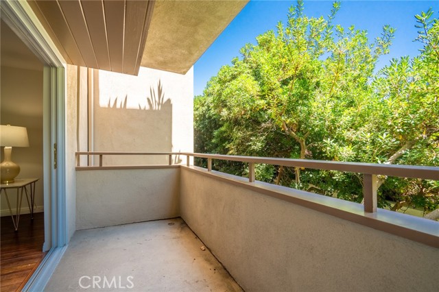 5658 Ravenspur Drive, Rancho Palos Verdes, California 90275, 2 Bedrooms Bedrooms, ,2 BathroomsBathrooms,Residential,Sold,Ravenspur,WS21167742