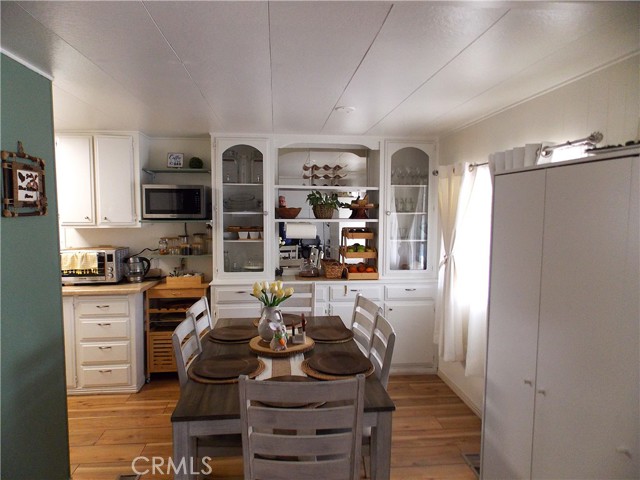 Detail Gallery Image 8 of 20 For 21922 Ottawa Rd #14,  Apple Valley,  CA 92308 - 2 Beds | 1 Baths