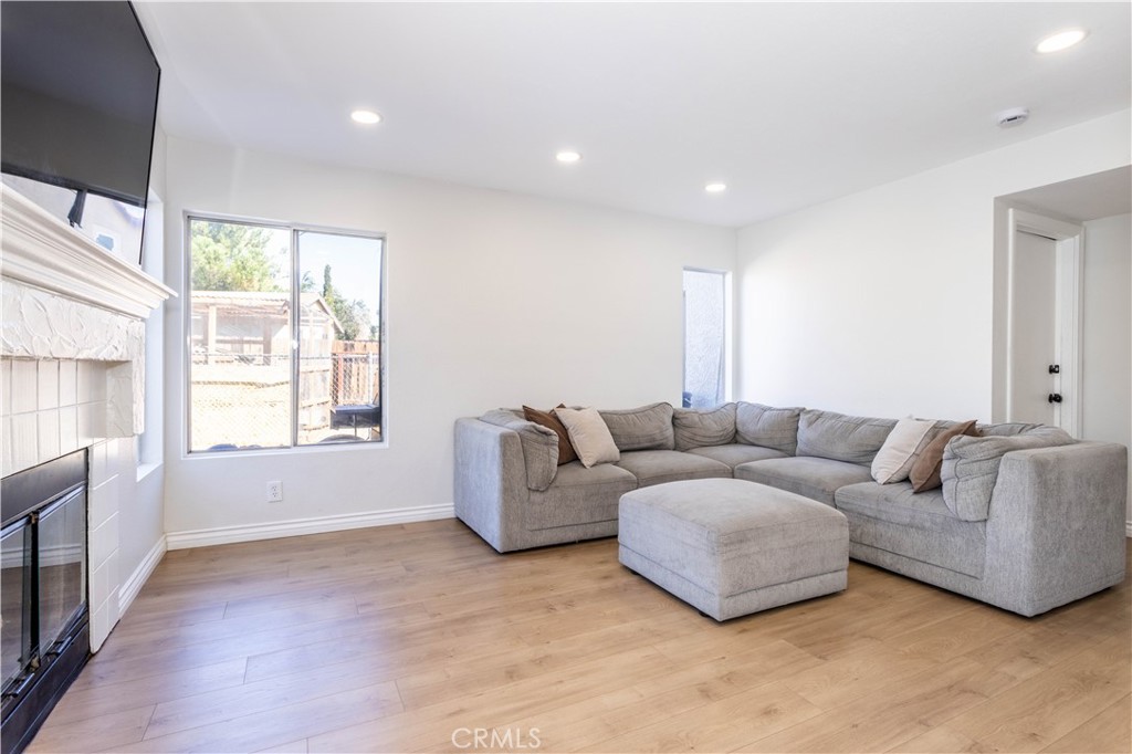 MLS #SR25230114 image #9