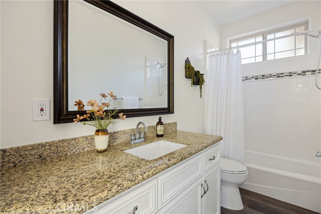 Detail Gallery Image 17 of 47 For 2015 Kleck Rd, Paso Robles,  CA 93446 - 4 Beds | 3 Baths