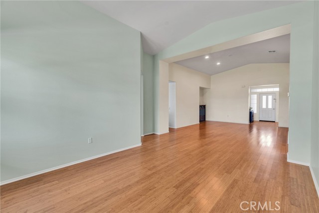 Detail Gallery Image 8 of 36 For 197 Potter Creek, Beaumont,  CA 92223 - 2 Beds | 2 Baths
