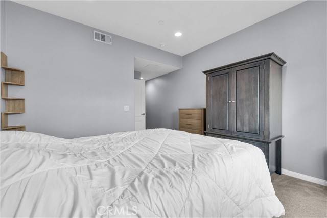 Detail Gallery Image 19 of 26 For 213 Native, Irvine,  CA 92618 - 2 Beds | 2/1 Baths