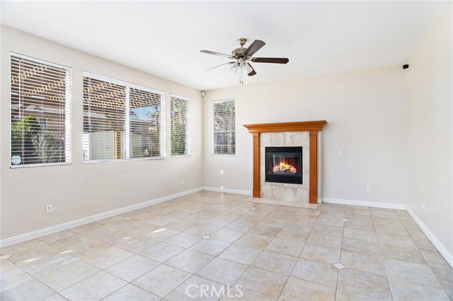 Detail Gallery Image 14 of 67 For 28536 Mission Dr, Menifee,  CA 92584 - 6 Beds | 4 Baths