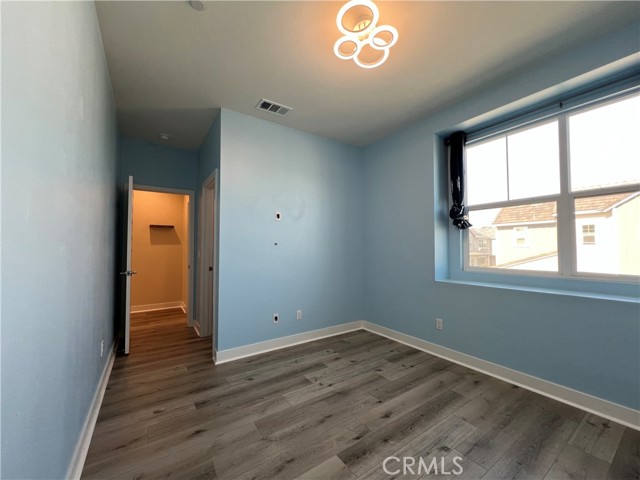 4292 S Heather Privado, Ontario CA: https://media.crmls.org/medias/68fffe52-f432-4f29-aa76-38aece865317.jpg