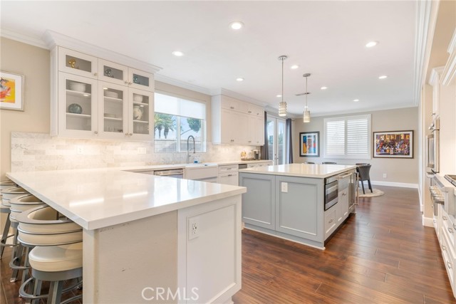 7681 Stonegate Drive, Eastvale CA: https://media.crmls.org/medias/6901712b-001b-4ca7-81d4-914457a1f975.jpg