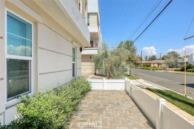 Detail Gallery Image 3 of 33 For 137 Saint Francis St a,  San Gabriel,  CA 91776 - 2 Beds | 2/1 Baths