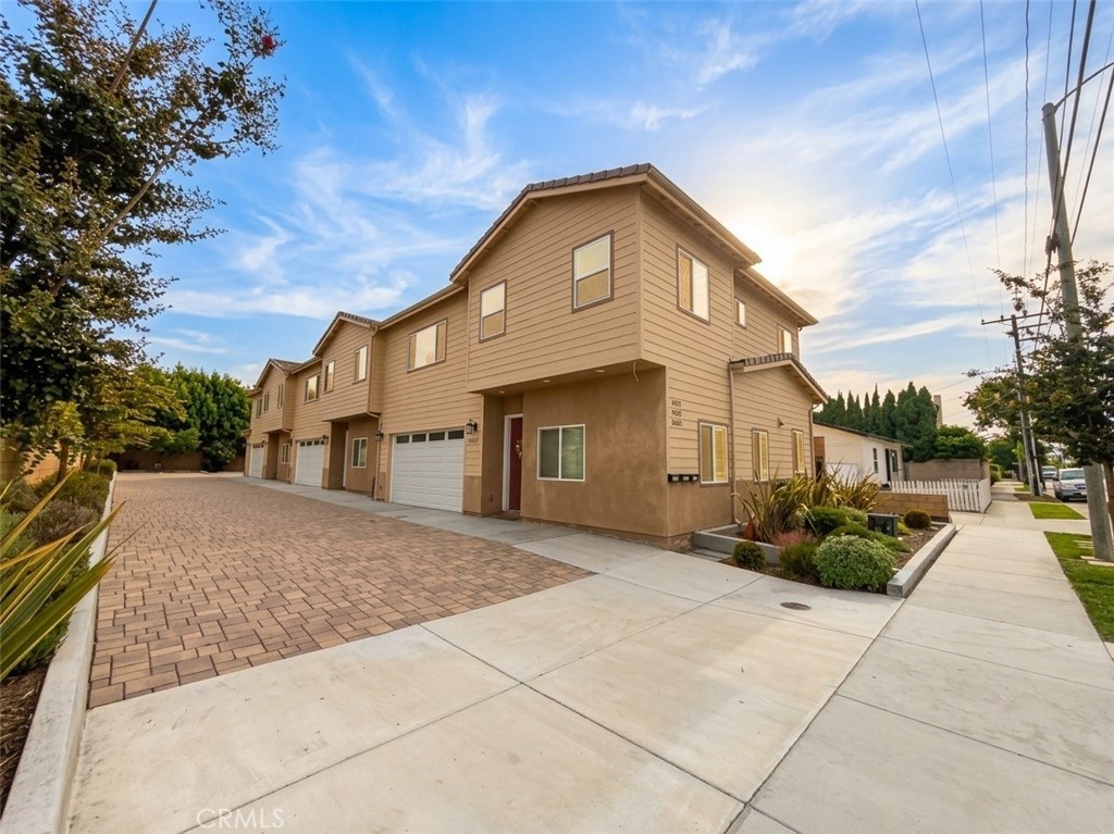 SingleFamilyResidence at , 9054, 9056 Denni Street