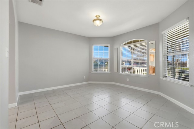 Detail Gallery Image 16 of 57 For 1095 W Saffron, Hanford,  CA 93230 - 4 Beds | 2 Baths