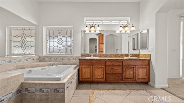 29935 Maxine Lane, Menifee CA: https://media.crmls.org/medias/69054800-f898-4cce-be43-b0b2423b1d82.jpg