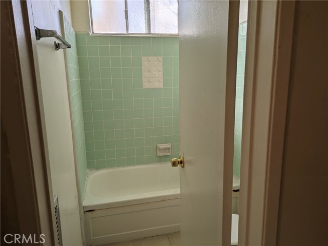 Detail Gallery Image 5 of 8 For 20415 Anza Ave, Torrance,  CA 90503 - 0 Beds | 1 Baths