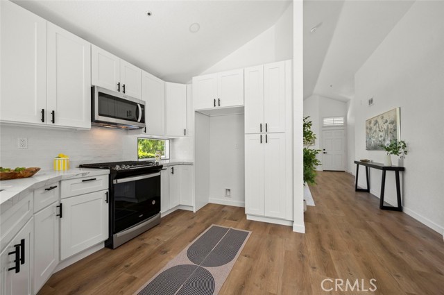 4 Saint Martin, Laguna Niguel CA: https://media.crmls.org/medias/690737c6-8604-4d36-9f50-ad08f5452d7e.jpg