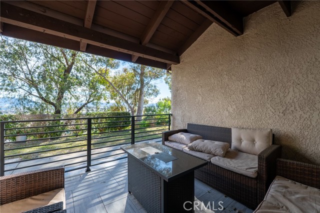 Detail Gallery Image 11 of 34 For 7757 via Rosa Maria, Burbank,  CA 91504 - 2 Beds | 3 Baths