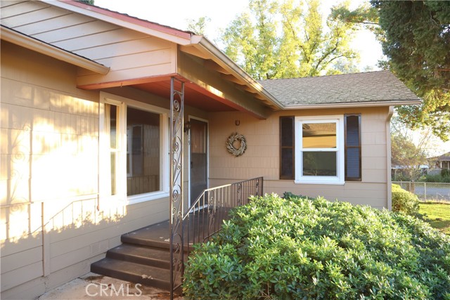 Detail Gallery Image 7 of 33 For 19 Arbol Ave, Oroville,  CA 95966 - 3 Beds | 1 Baths