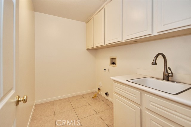 Detail Gallery Image 22 of 54 For 8223 E Marblehead Way, Anaheim Hills,  CA 92808 - 5 Beds | 3/1 Baths