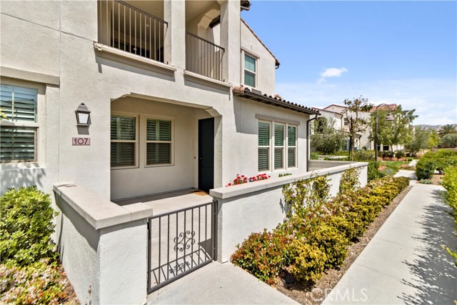 107 Trailblaze, Irvine, CA 92618