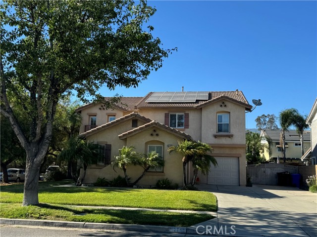 Detail Gallery Image 1 of 16 For 12710 Mosaic Dr, Rancho Cucamonga,  CA 91739 - 5 Beds | 3 Baths