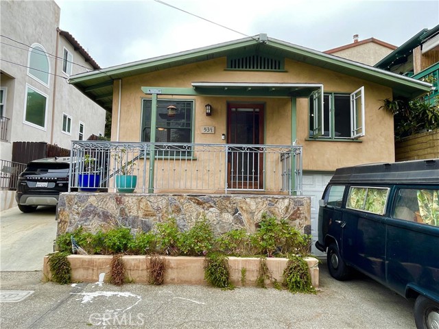 Detail Gallery Image 2 of 16 For 534 Gravely Ct, Hermosa Beach,  CA 90254 - 3 Beds | 2 Baths