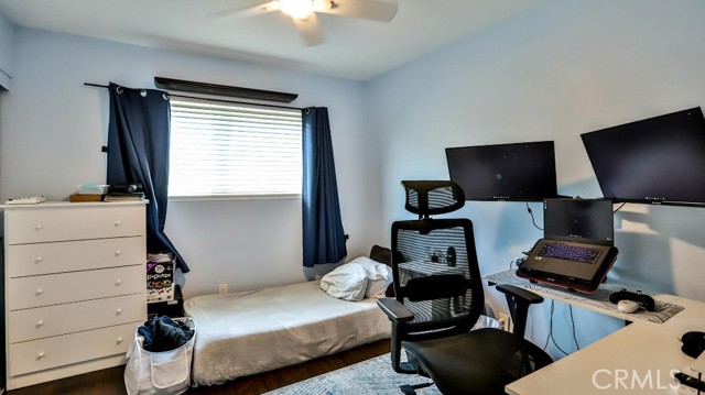 Detail Gallery Image 15 of 25 For 17819 Bay St, Fountain Valley,  CA 92708 - 4 Beds | 2/1 Baths