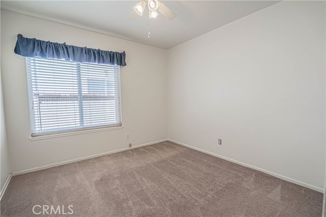 22914 Cerca Drive, Valencia CA: https://media.crmls.org/medias/690a729e-9abf-44b7-8424-681f935e4474.jpg
