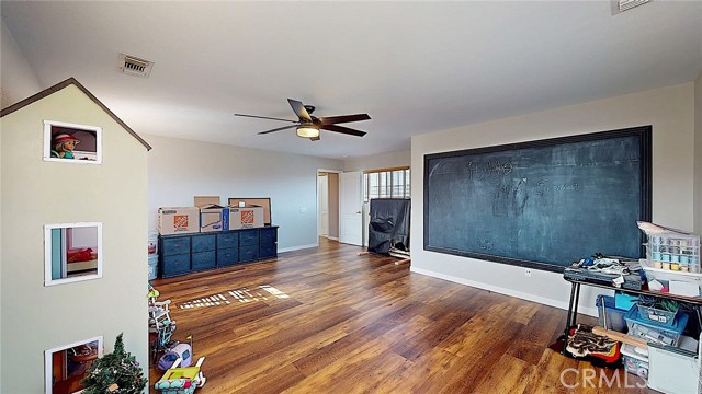 223 Vintage Drive, Turlock CA: https://media.crmls.org/medias/690ac07b-3ea0-4377-bfd4-0e01d72ebfc2.jpg