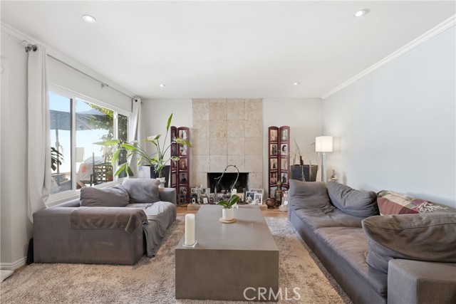 Detail Gallery Image 6 of 40 For 20241 Galway Ave, Carson,  CA 90746 - 4 Beds | 2 Baths