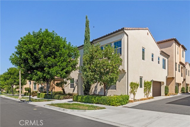 Detail Gallery Image 2 of 28 For 171 Elkhorn, Irvine,  CA 92618 - 4 Beds | 3/1 Baths