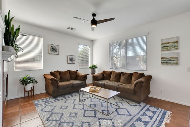 Detail Gallery Image 13 of 35 For 9269 Maywood, Riverside,  CA 92503 - 3 Beds | 2/1 Baths