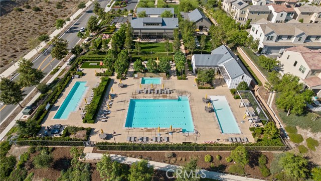 Detail Gallery Image 6 of 49 For 4010 Summer Way, Corona,  CA 92883 - 4 Beds | 3 Baths