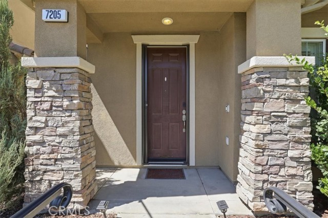 Detail Gallery Image 10 of 60 For 7205 Enclave, Corona,  CA 92880 - 3 Beds | 2/1 Baths