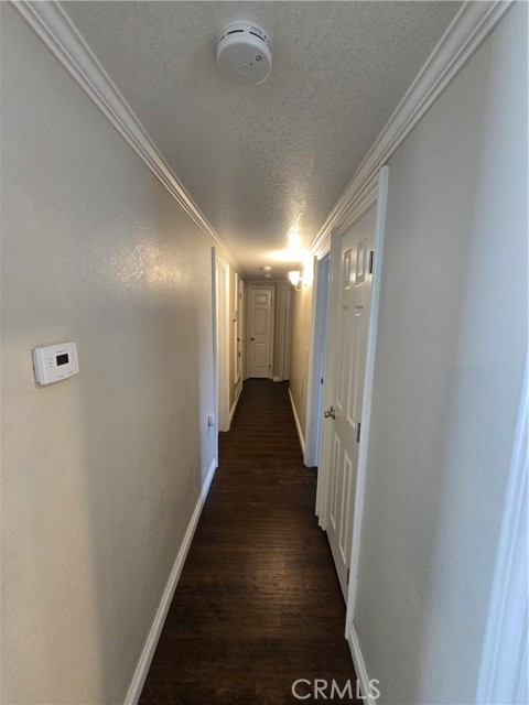 Detail Gallery Image 10 of 33 For 6792 Sylvia Dr, Huntington Beach,  CA 92647 - 4 Beds | 2 Baths